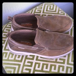 Brown Sketchers loafers